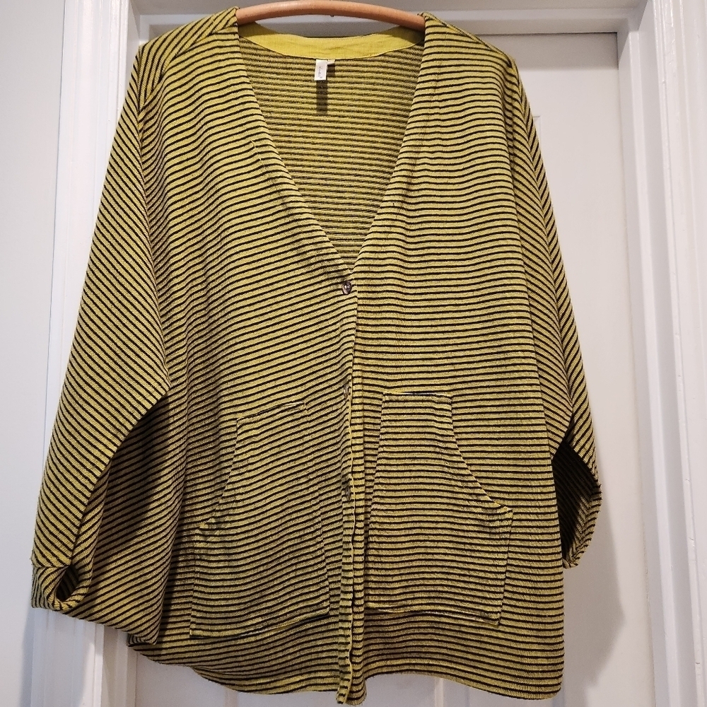 Kleen Women's Artsy Dolman Sleeve button front Cardigan dolman sleeve  XL